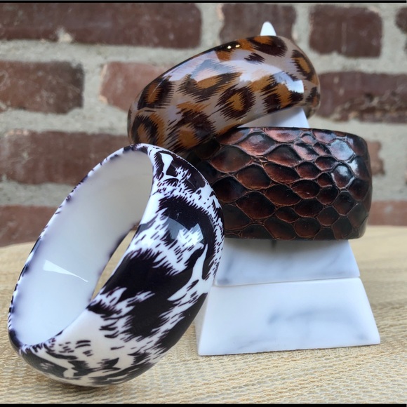 🐞2 for 30🐞 Animal Kingdom Bangle Set - Picture 1 of 5